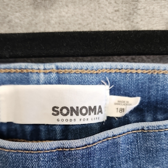 Sonoma Women's Blue Skinny Jeans with Patchwork sz 18W - Picture 2 of 10